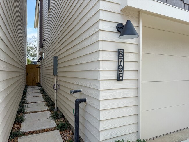 property at 879 Rachel St