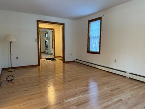 23 Lawson Farm Rd in Londonderry, NH - Building Photo - Building Photo