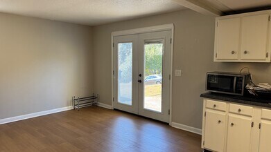 4310 Cele Ct in Collegedale, TN - Building Photo - Building Photo