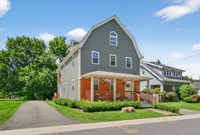 32 Broadway in Cornwall, NY - Building Photo - Building Photo