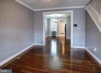 2822 E Chase St photo'