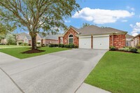 14727 Raven Hollow Ln in Humble, TX - Foto de edificio - Building Photo