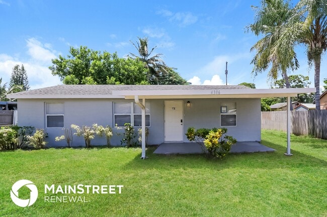 property at 4386 Pine St