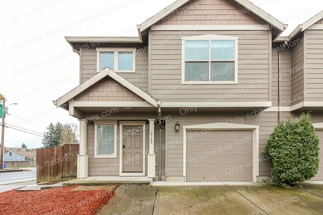18180 SE Bush Terrace in Portland, OR - Building Photo - Building Photo
