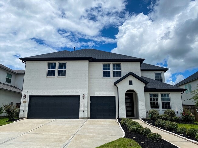property at 10011 Serenity Grv Dr