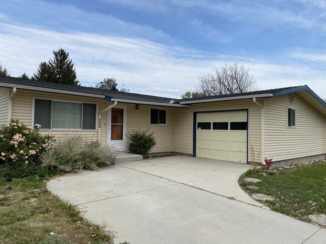 property at 3500 W Bellomy Ln