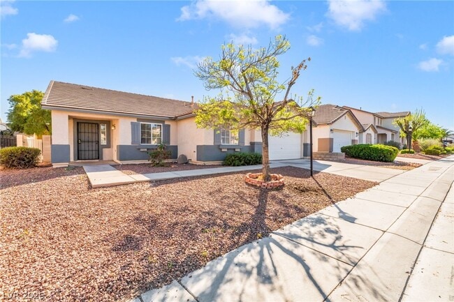 929 Baritone Way in North Las Vegas, NV - Building Photo - Building Photo