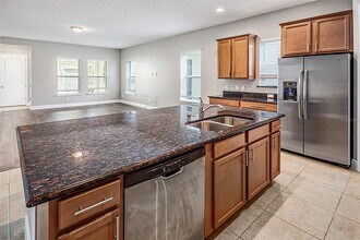 8009 Nemours Pkwy in Orlando, FL - Building Photo - Building Photo