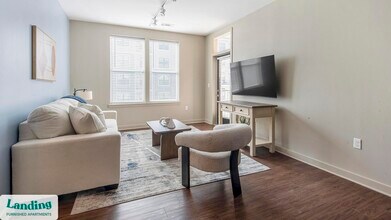 1544 Madison Ave in Memphis, TN - Foto de edificio - Building Photo