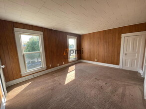 523 1/2 Grove Street in La Porte, IN - Building Photo - Building Photo