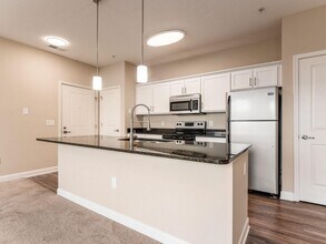 5892 Whitebark Pine Trail in Dublin, OH - Building Photo - Building Photo