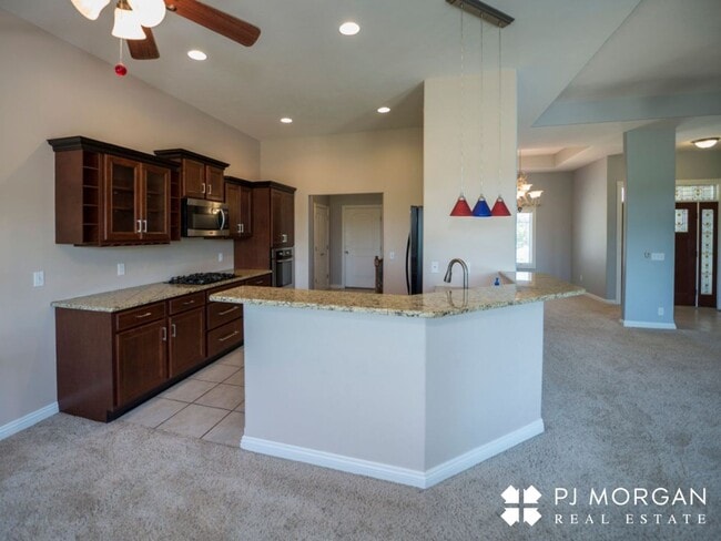 1617 Osage Rd in Yutan, NE - Building Photo - Building Photo