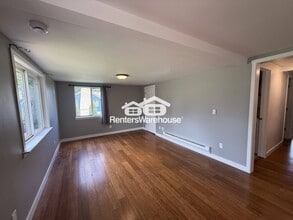 14124 37th Ave S in Tukwila, WA - Building Photo - Building Photo