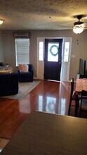1610 Queen Anne Wy in Knoxville, TN - Building Photo - Building Photo