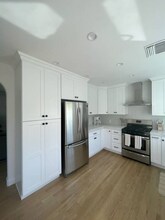 1644 Wellesley Ave in Los Angeles, CA - Building Photo - Building Photo