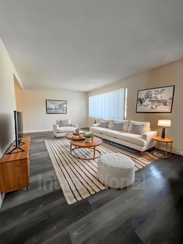property at 13448 1/2-13612-22 Doty Ave