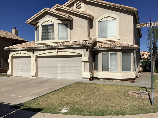 property at 1212 W Glenmere Dr