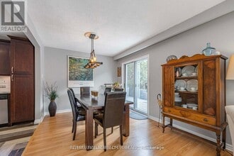 37 Foreht Crescent in Aurora, ON - Building Photo - Building Photo