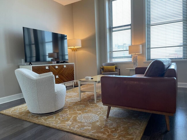 272 E Main St in Rochester, NY - Building Photo - Building Photo