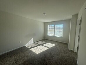 104 Baker Dr in Luray, VA - Building Photo - Building Photo