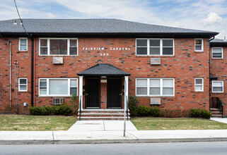 Fairview Gardens in Fairview, NJ - Building Photo - Building Photo