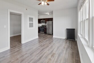 1608 W Sherwin Ave in Chicago, IL - Building Photo - Building Photo