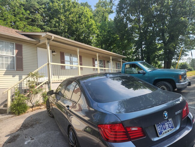 790 Hill St, Unit 790 hill street