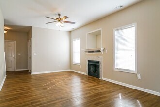 1863 Birmingham Dr in Hillsborough, NC - Building Photo - Building Photo