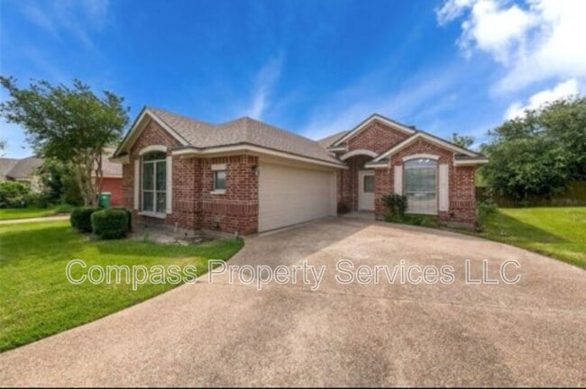 3120 Lippizan St in Waco, TX - Building Photo - Building Photo