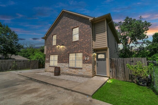 property at 10022 Raymondville Rd
