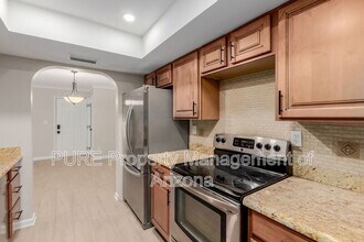 10444 N 69th St in Paradise Valley, AZ - Building Photo - Building Photo