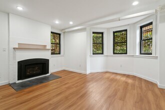 110 Summit Ave in Jersey City, NJ - Building Photo - Building Photo