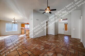 5375 N 87th Ave in Glendale, AZ - Building Photo - Building Photo