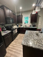 Room in House on E Webber Ln in Clayton, NC - Building Photo - Building Photo