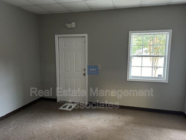 2757 GA-3 in Griffin, GA - Building Photo - Building Photo