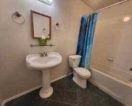 7025 Holiday Dr in Galveston, TX - Building Photo - Building Photo