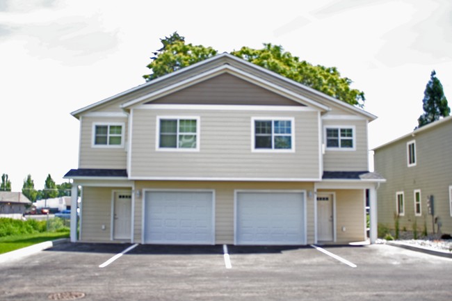 1123 Burrell Ave in Lewiston, ID - Building Photo - Building Photo