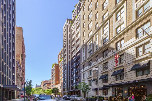 Two Ten West 77 in New York, NY - Building Photo - Building Photo
