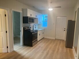 1720 27th Ave N in St. Petersburg, FL - Building Photo