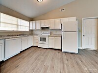 7312 Glendale Dr photo'