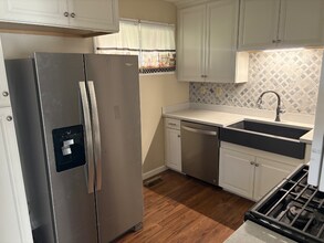 214 Sandalwood Dr in Cranberry Township, PA - Building Photo - Building Photo