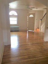 6954 Clinton Rd in Upper Darby, PA - Building Photo - Building Photo