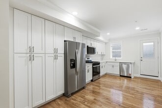 2210 Cambridge St in Baltimore, MD - Building Photo - Building Photo