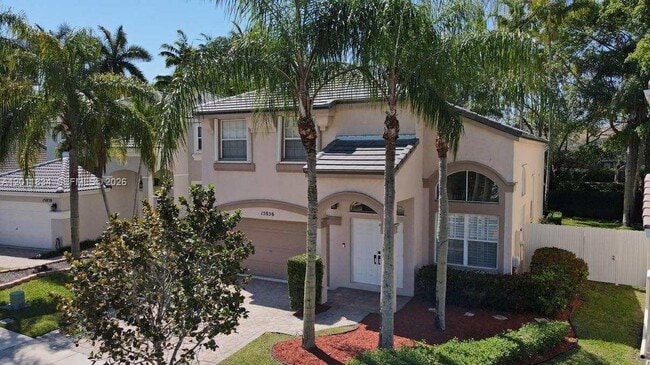 15856 NW 12th Ct in Pembroke Pines, FL - Building Photo - Building Photo