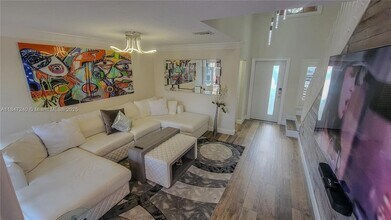 9894 NW 2nd Ct in Plantation, FL - Building Photo - Building Photo
