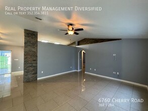 6760 Cherry Rd in Ocala, FL - Building Photo - Building Photo