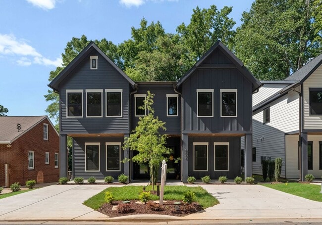 2008 St John St in Charlotte, NC - Building Photo - Building Photo