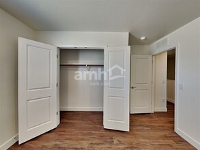 7475 S Via Bombachas in Tucson, AZ - Building Photo - Building Photo
