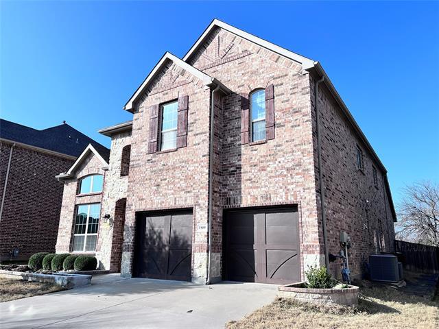 1909 Ryedale Dr in Plano, TX - Foto de edificio - Building Photo