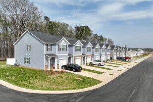 The Grove at Glennview in Kernersville, NC - Building Photo - Building Photo